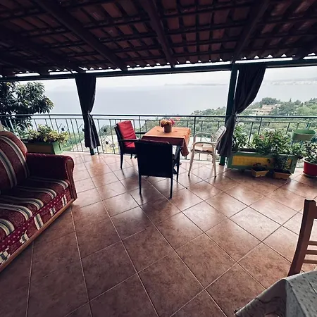 Guest house Seaview And Sunset Vlore